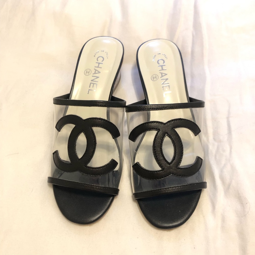 Chanel Black lucite heel CC stitched logo Slide Sandals size 38 MK